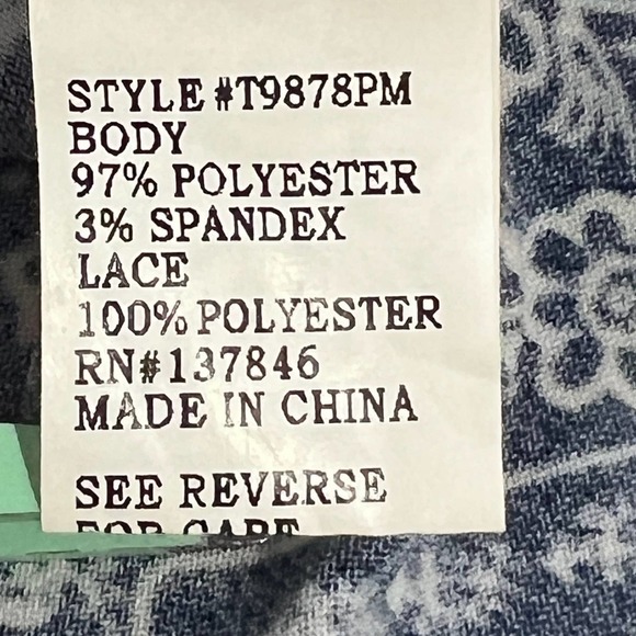 STEM & VINE CHEVRON GEO PRINT 3/4 BELL SLEEVES V-NECK BLOUSE MULTI‎ LARGE EUC - Picture 12 of 14